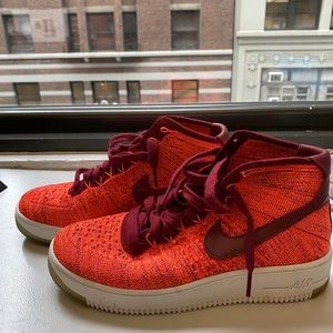 Wmns Air Force 1 Flyknit 'Total Crimson' 7.5